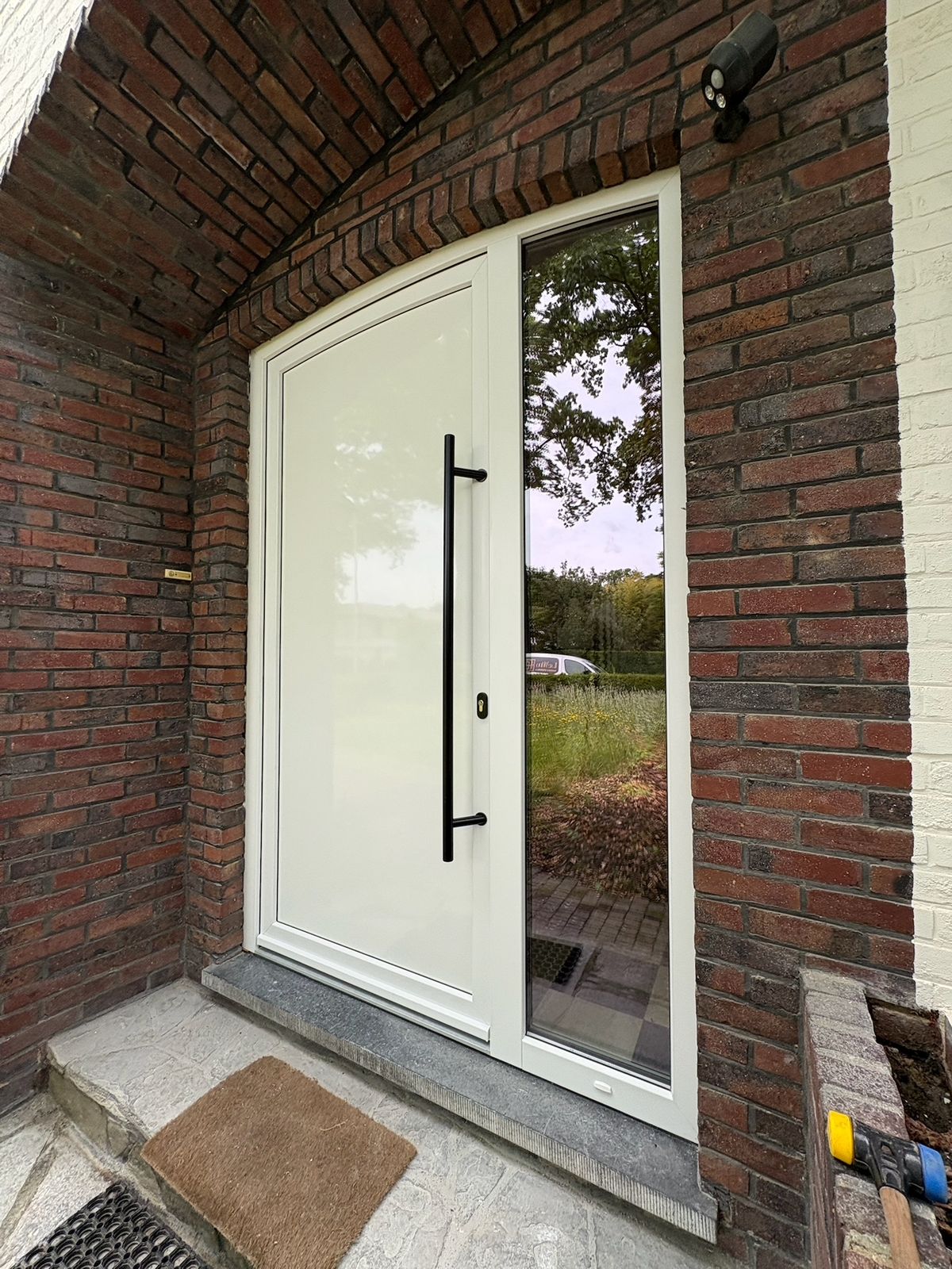 Witte voordeur PVC